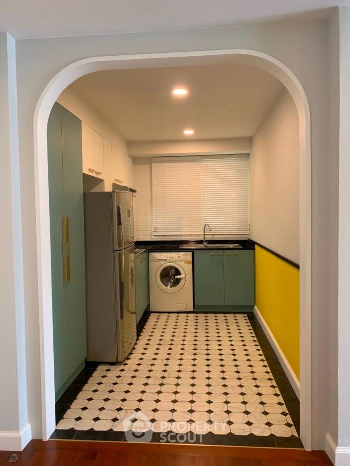 picture 1-BR Condo at 49 Plus near BTS Phrom Phong (ID 594924) - 6/10