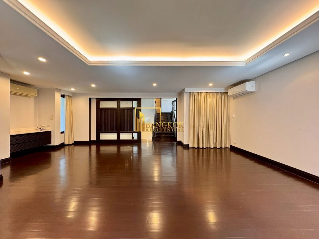 รูป Baan Sukhumvit 18 - Stunning 4 Bed House With Private Pool - BR28270SH - รูปที่ 20/53