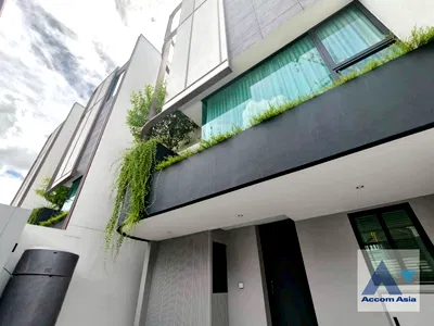 บ้านเดี่ยว รร.เสนาธิการทหารบก : 🔼🔽 AccomA 📩  3 BR House @SCAPE ARI (AA44537)