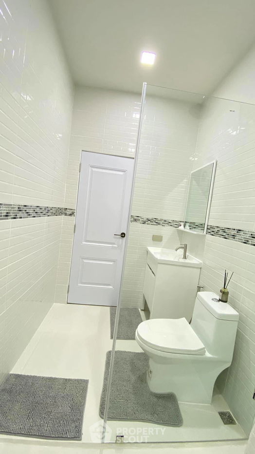 picture 3-BR House in Thap Tai (ID 2289485) - 7/11