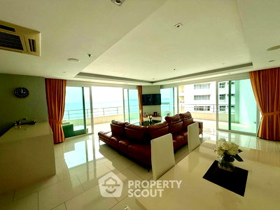 Condos for sale : 1-BR Condo at View Talay 3 close to Phratamnak (ID 2160225)