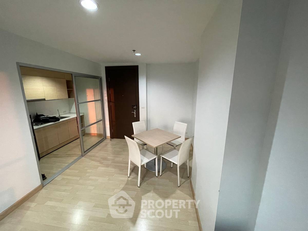 picture 1-BR Condo at Rhythm Ratchada near MRT Ratchadaphisek (ID 1866434) - 15/16