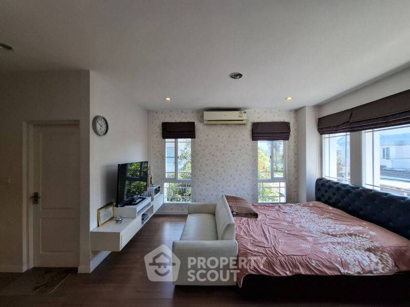 picture 3-BR House at Manthana Rama 9 – Srinakarin in Hua Mak (ID 2150267) - 6/10