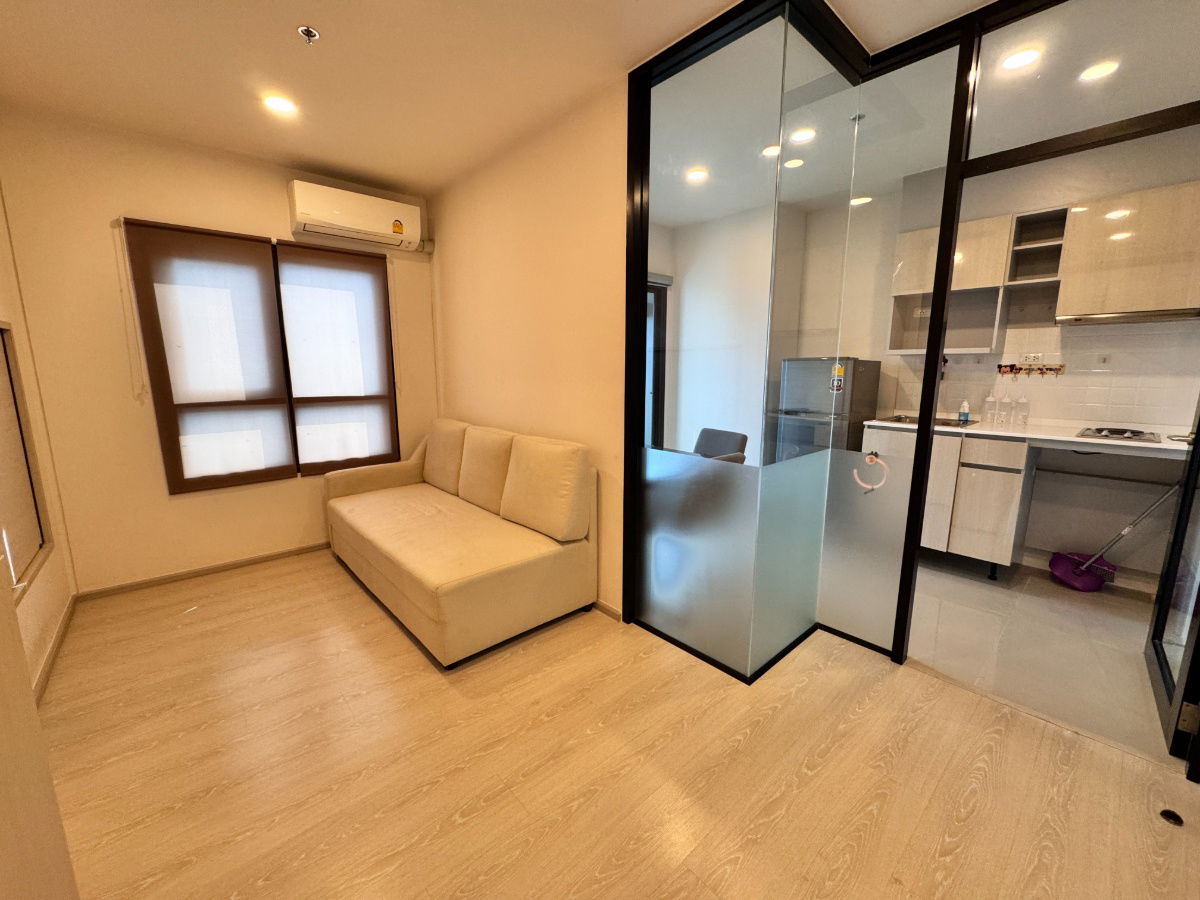 picture 🔥 Urgent Sale! Escent Condo, Nakhon Ratchasima – 33 sq.m. Corner Unit, East Facing – Prime Central Location at a Super Low Price! 🔥 - 2/40