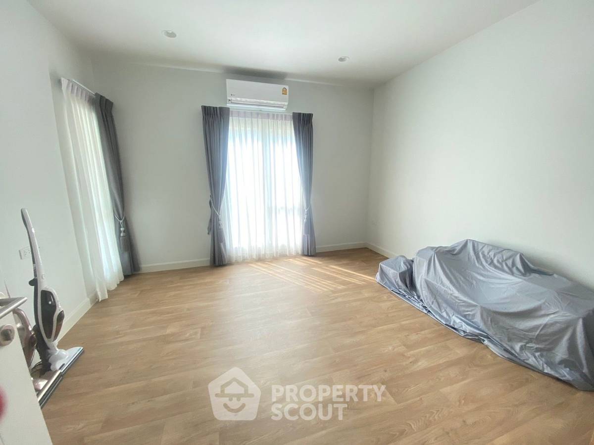 รูป บ้าน 4-ห้องนอน ที่ บุราสิริ ปัญญาอินทรา ใน บางชัน (ID 1456142) - รูปที่ 30/33