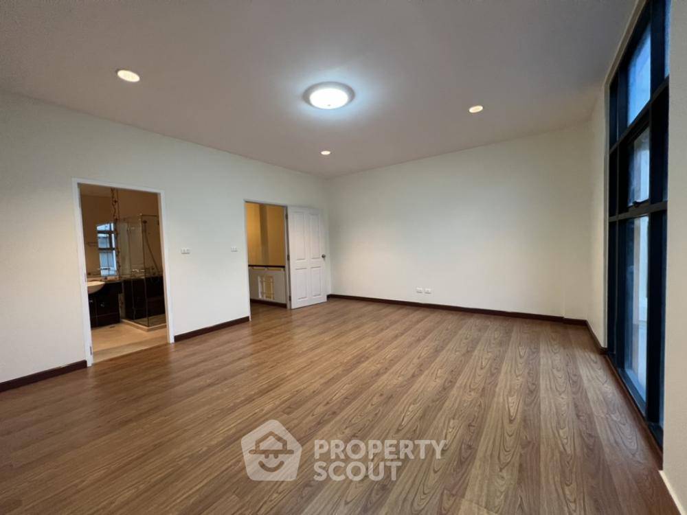 รูป ทาวน์เฮาท์ 3-ห้องนอน ใน บางนาเหนือ (ID 1415763) - รูปที่ 7/9