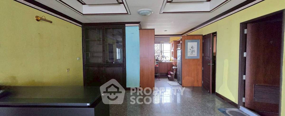 picture 3-BR Condo at Beach Villa Viphavadee Condo close to Bangsaray (ID 2139659) - 10/11