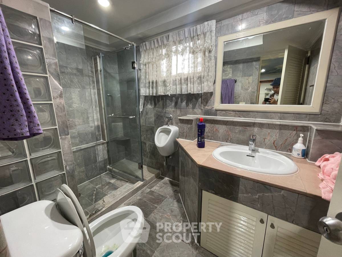picture 5-BR Condo at Fairview Tower near BTS Asok (ID 1529055) - 12/48