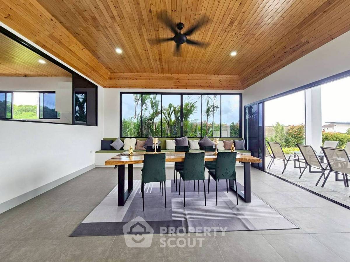 picture 5-BR Villa close to Nongnooch Garden Pattaya (ID 2151408) - 7/23