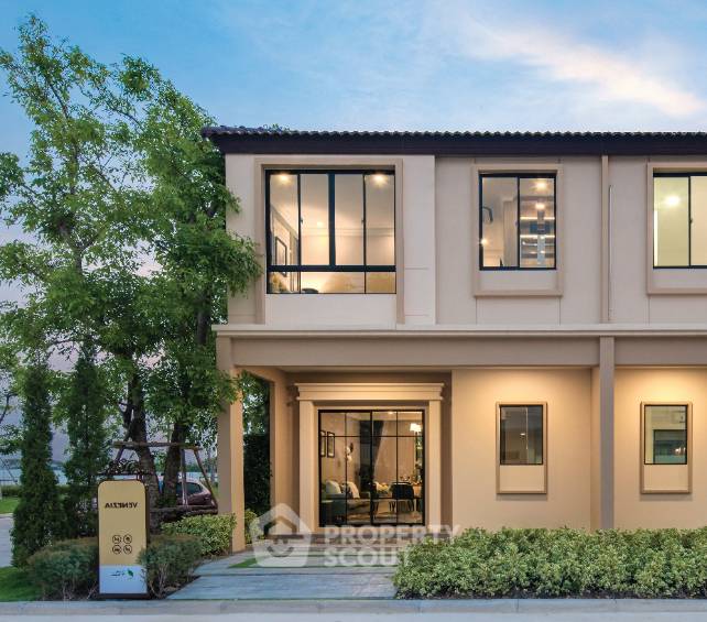 Townhouses for sale : 3-BR Townhouse at Pruksa Ville Srinakarin Bangna in Bang Kaeo (ID 2146737)