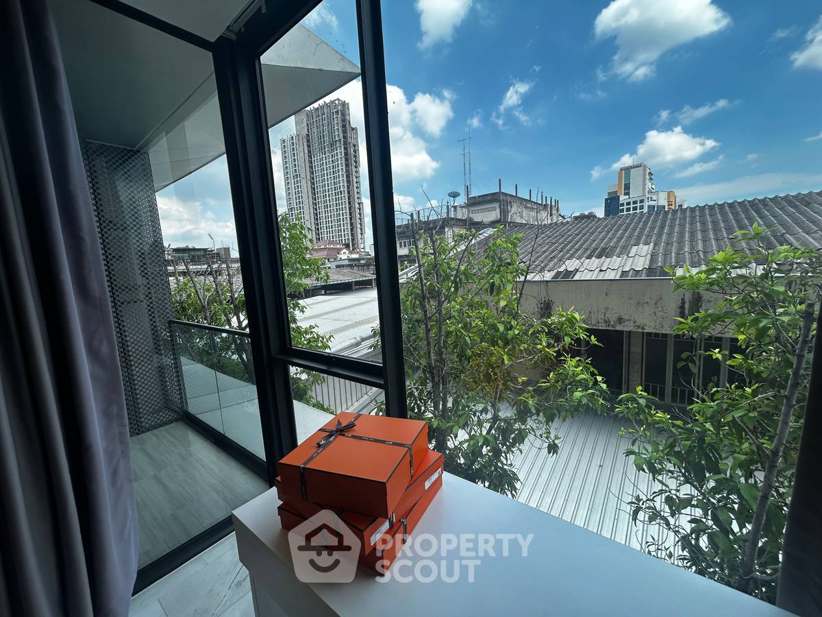 รูป คอนโด 2-ห้องนอน ที่ 168 สุขุมวิท 36 ใกล้ BTS ทองหล่อ (ID 2292508) - รูปที่ 12/13