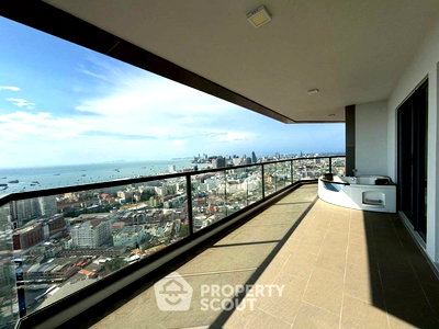 Condos for sale : 4-BR Condo at Arcadia Millennium Tower close to Pattaya South (ID 2137480)