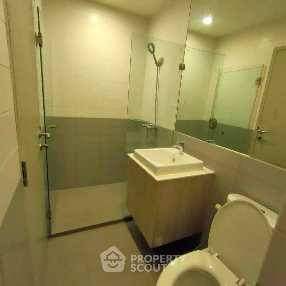 picture 2-BR Condo at Ideo Mobi Rama 9 near MRT Phra Ram 9 (ID 450393) - 14/15