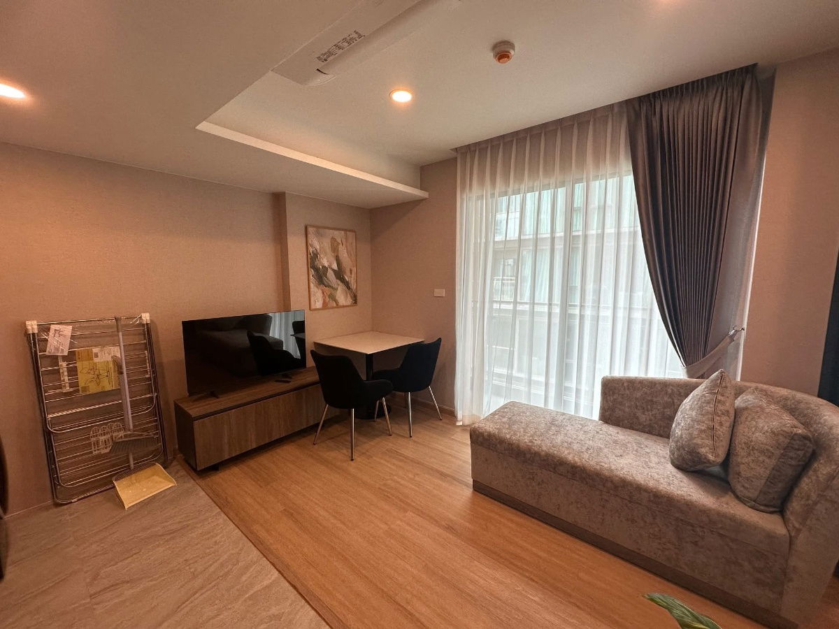 picture #R6118 🎉 030968 Condo for rent  LLoyd Soonvijai-Thonglor - 3/4