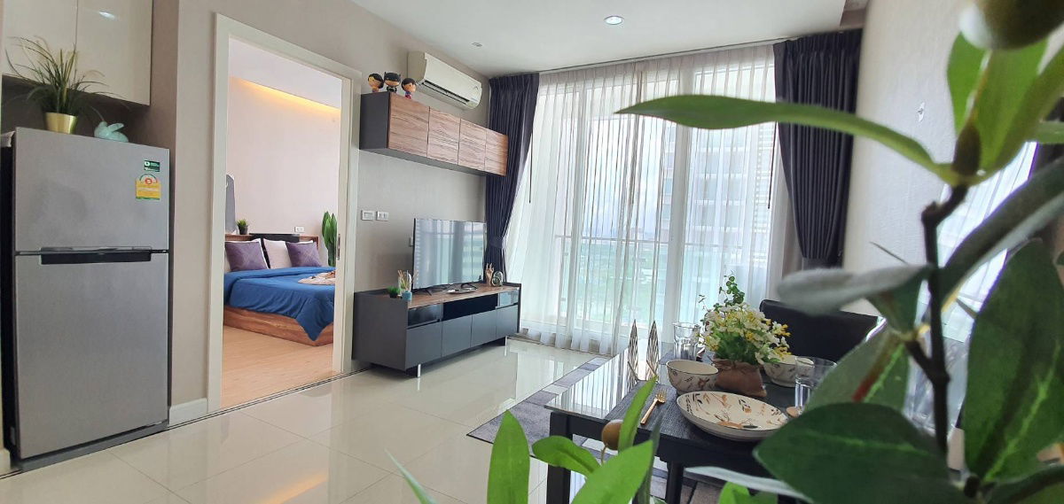 picture Condo for rent at T.C. Green Rama 9 - 4/18
