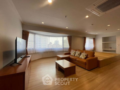 2-BR Condo at Baan Suanpetch Condominium near BTS Phrom Phong (ID 1445988)