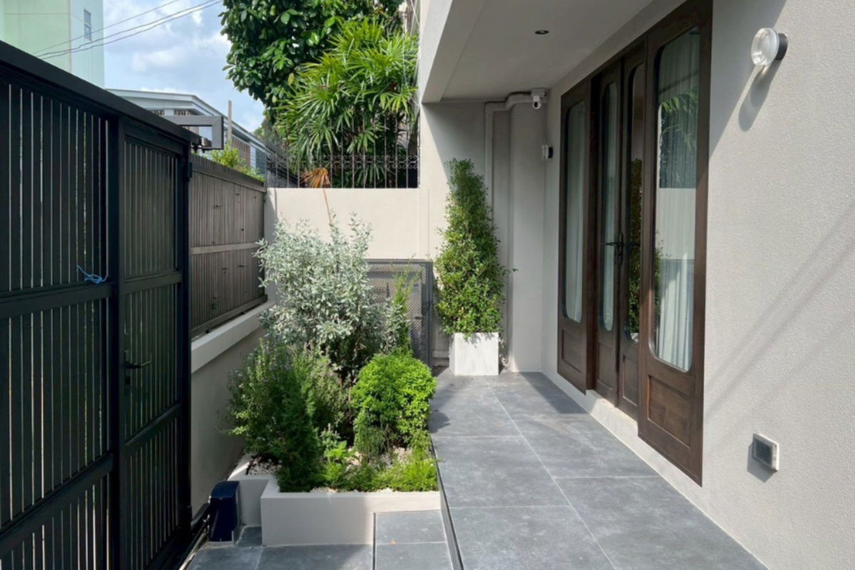 picture Semi-detached house BTS Phakanong Soi Pridi Banomyong26 Sukhumvit71 road - 5/43