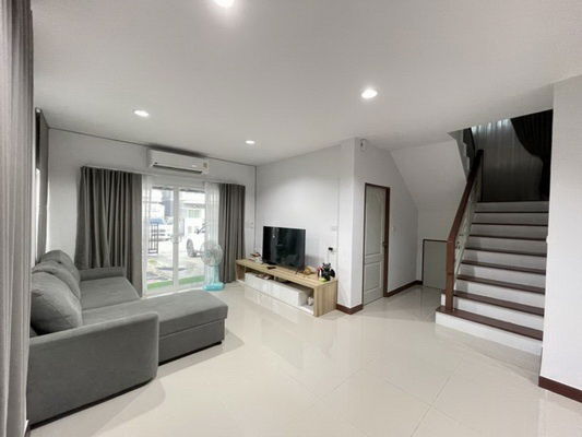 picture FOR RENT NONTHAWEE VILLE 7 NONGCHOK / 4 bedrooms 3 bathrooms / 45 Sqw. 140 Sqm. **25,000** CLOSE TO LOTUS NONGCHOK - 2/10