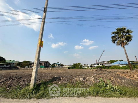 2,800 m² Land for Sale in Bang Si Mueang (ID 1330578)