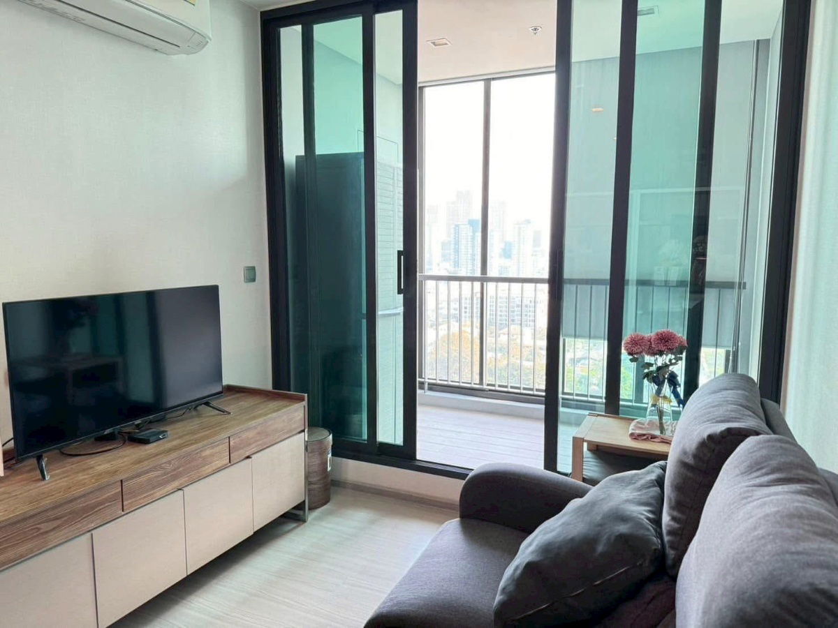 picture For rent Life Sikhumvit62 1bed, 39Sqm, 17Fl (BTS Bangchak) 【Line: Yosita828】 - 1/6