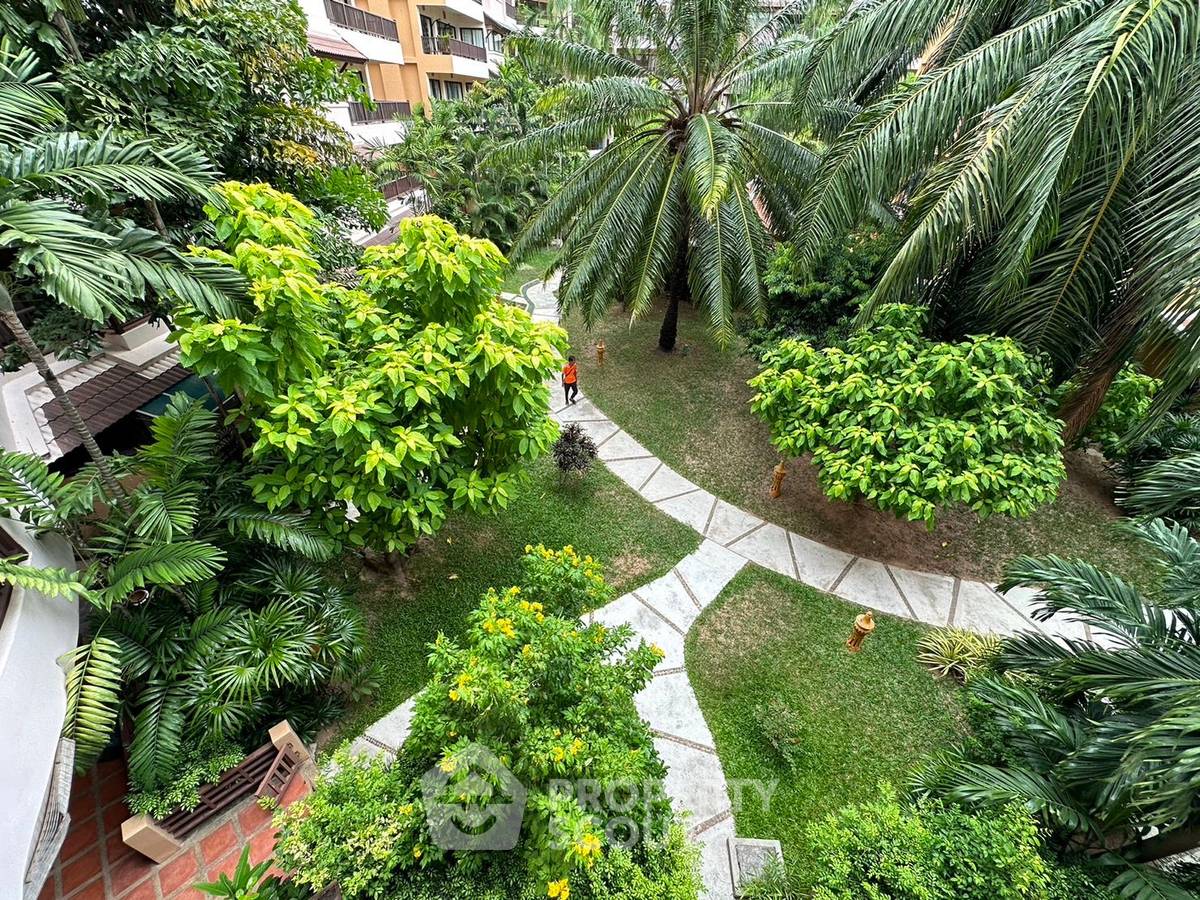 picture 1-BR Condo at Chateau Dale Jomtien close to Pattaya South (ID 1545887) - 11/18