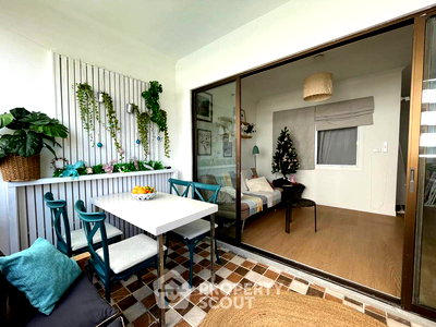 Condos for sale : 1-BR Condo at Jomtien Paradise Condominiums close to Jomtien Beach (ID 2055278)