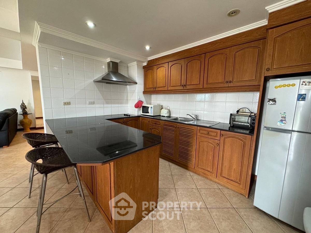 picture 2-BR Condo at View Talay 2 Condominium Jomtien close to Pattaya South (ID 1579609) - 21/26