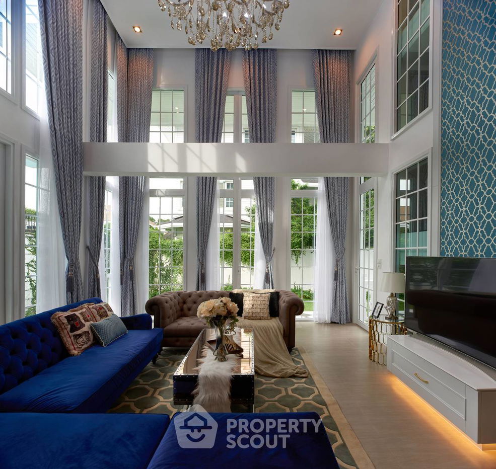 picture 3-BR House at Fantasia Villa 3 near BTS Bearing (ID 1377550) - 2/37