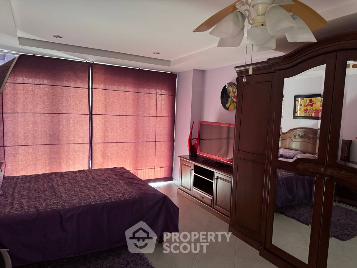 รูป คอนโด 3-ห้องนอน ที่ จอมเทียน บีช เมาท์เทน คอนโดมีเนียม ใกล้ เมืองพัทยา (ID 2025558) - รูปที่ 34/39