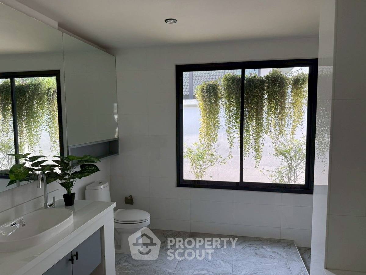 รูป วิลล่า 4-ห้องนอน ที่ นิบบาน่า เชด ใกล้ พัทยาตะวันออก (ID 2099418) - รูปที่ 14/19