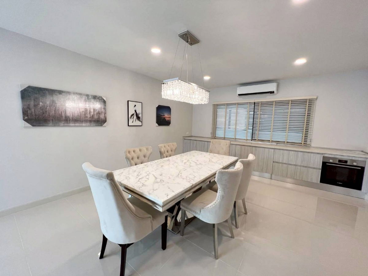 picture 2-storey house "Centro Bangna" 4 bed 5 bath 289 Sq.m.  Rent 130K Fully Furnished - 3/12