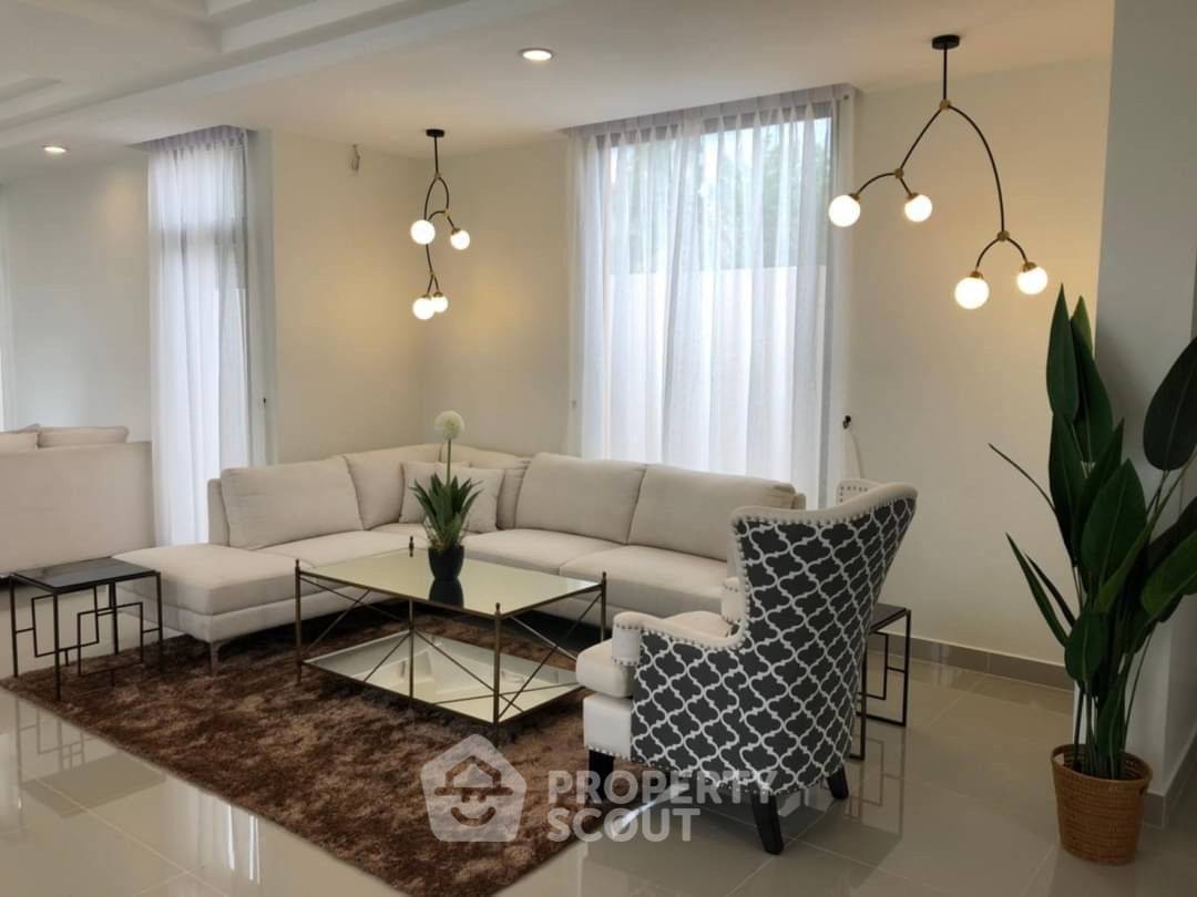 picture 4-BR House at Phutara close to East Pattaya (ID 2145523) - 18/20