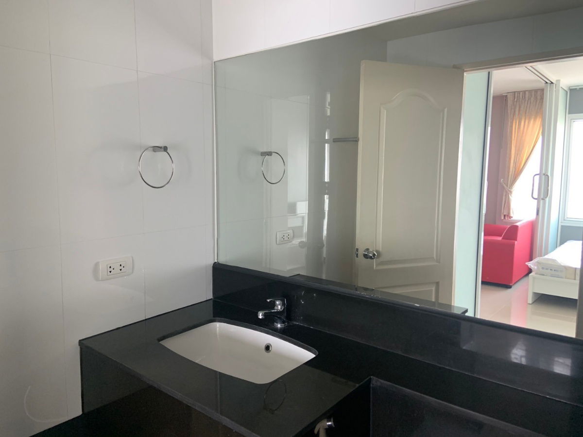 picture Condo for rent: Bangkok Horizon Phetkasem 33, 20th floor, open view, near MRT Phetkasem 48 and BTS Bang Wa. - 13/14