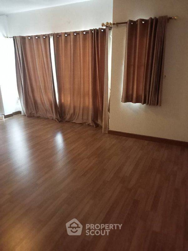 รูป บ้าน 4-ห้องนอน ที่ เดอะริคโค้ เรสซิเดนซ์ ไพร์ม วงแหวนฯ-หทัยราษฎร์ ใน สามวาตะวันตก (ID 2150564) - รูปที่ 5/9