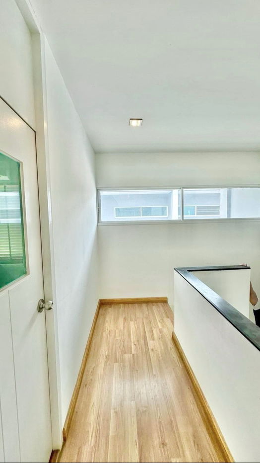 รูป ให้เช่าโฮมออฟฟิศ 3 ชั้น Business Town เทพารักษ์ ติดโลตัส ซิตี้ บางพลี  - รูปที่ 5/6