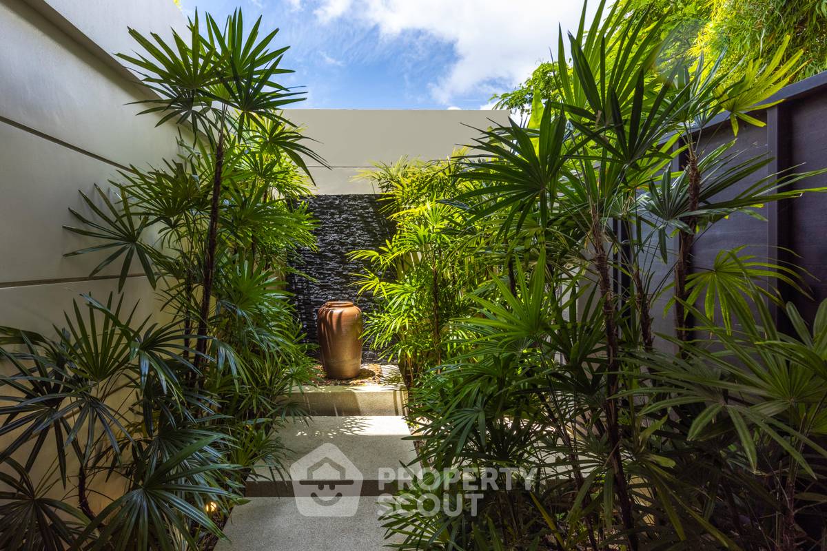 picture The Pavilions - Spa Pool Penthouse in 5* Resort at Layan Hills (ID 1529510) - 13/21
