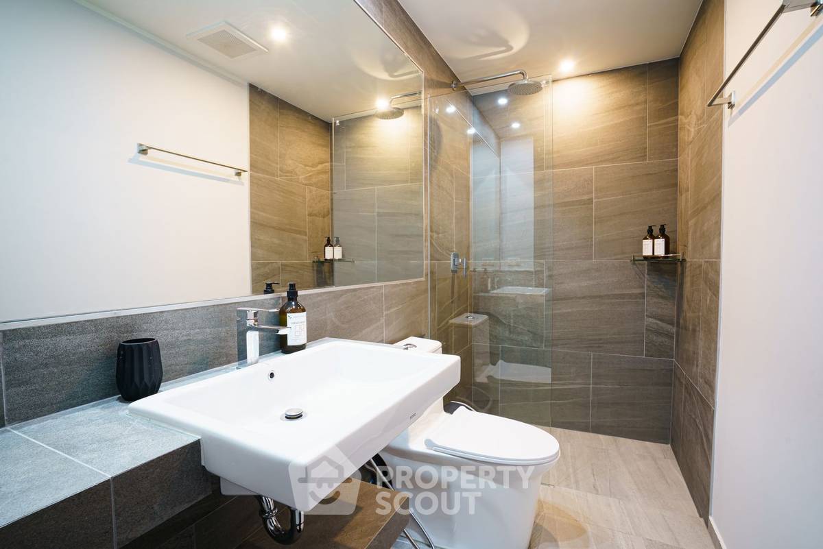 picture 2-BR Condo at NOON Village Tower III close to Chalong (ID 1342316) - 10/10