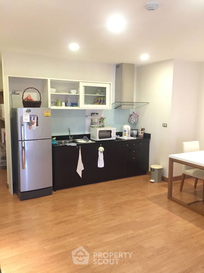 picture 2-BR Condo at Tree Condo Luxe Sukhumvit 52 near BTS On Nut (ID 665277) - 9/12