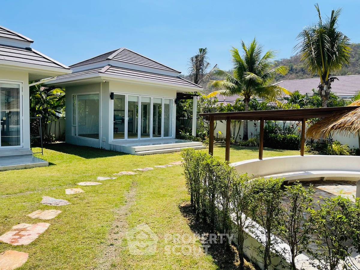 picture 6-BR House at Woodland Residence in Thap Tai (ID 1441572) - 1/20