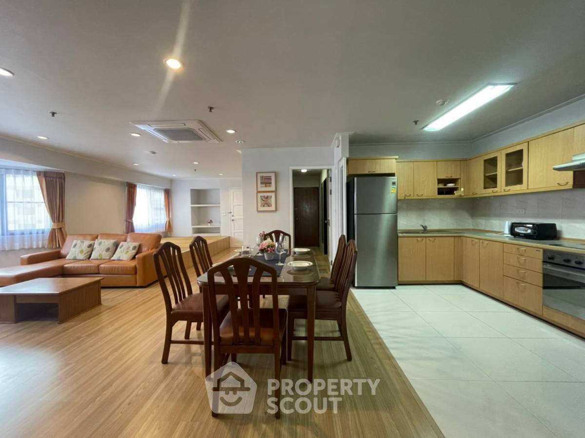 picture 2-BR Condo at Baan Suanpetch Condominium near BTS Phrom Phong (ID 1445988) - 9/9