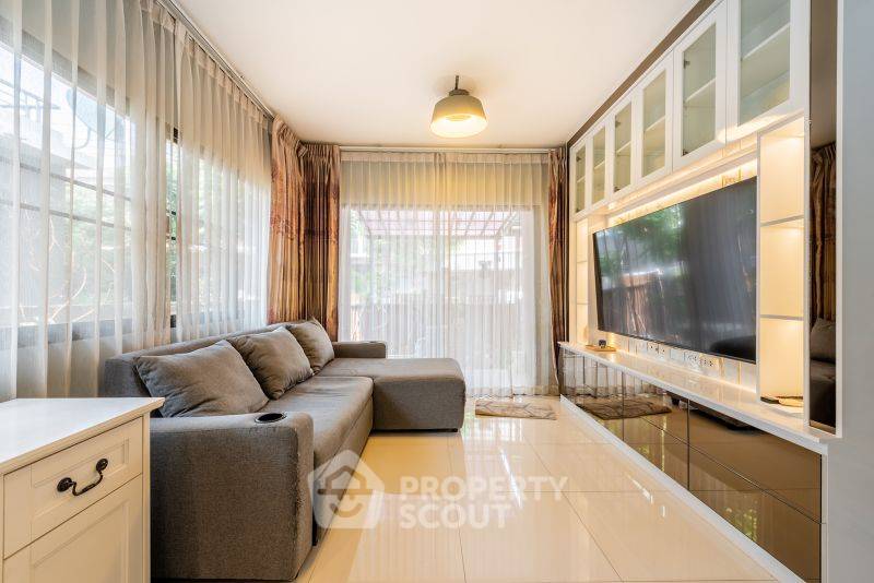 picture 3-BR Townhouse at Atoll Java Bay close to Suvarnabhumi Airport (ID 2150265) - 2/9