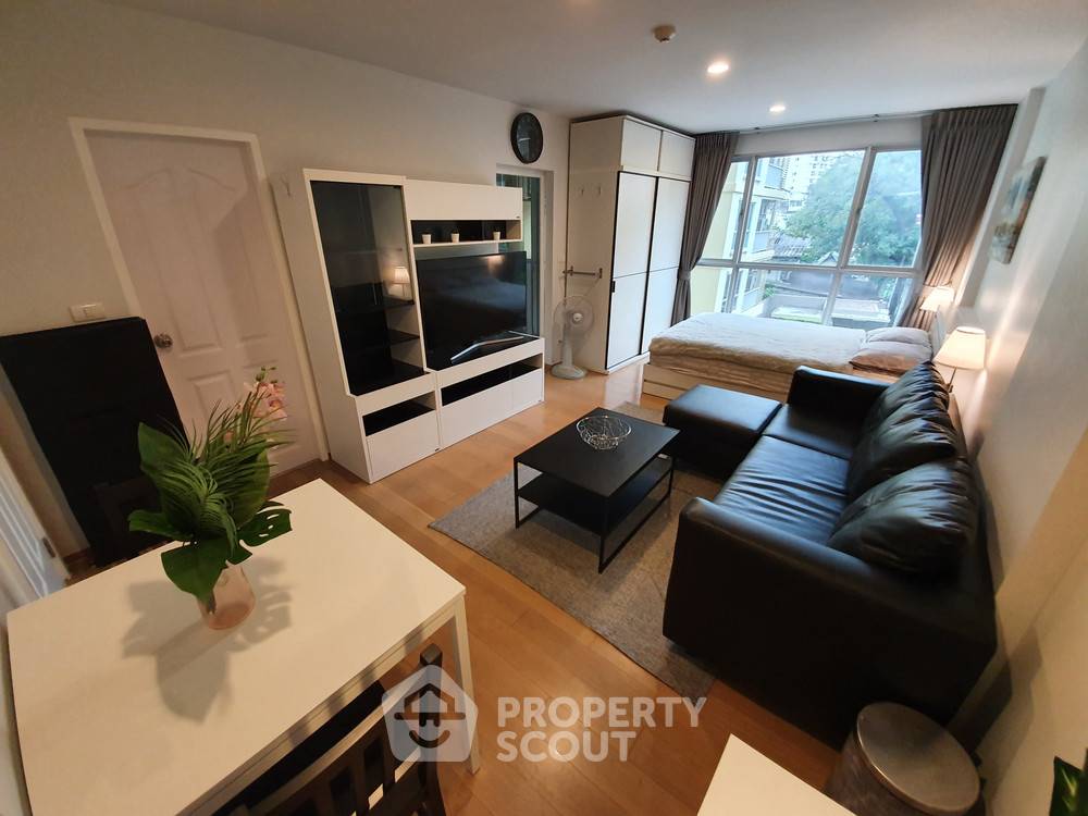 รูป คอนโด 1-ห้องนอน ที่ ไฮฟ์ สุขุมวิท 65 ใกล้ BTS เอกมัย (ID 386227) - รูปที่ 11/15