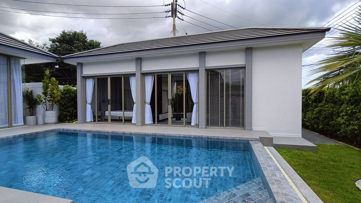 picture 4-BR House at We By SIRIN in Nong Kae (ID 2213907) - 5/20