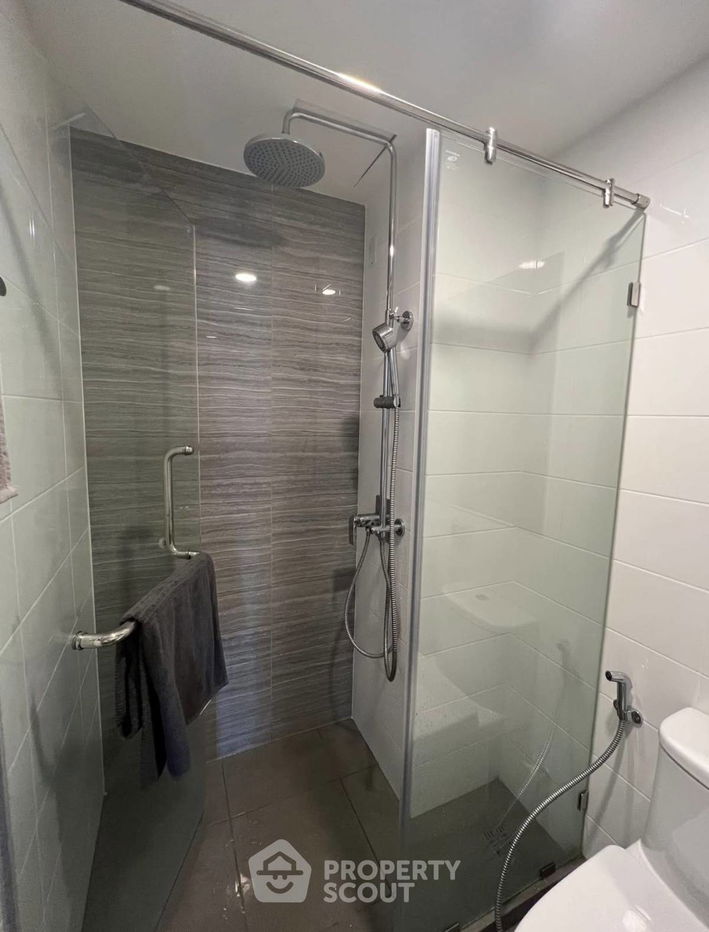 picture Studio Condo at Knightsbridge Collage Sukhumvit 107 near BTS Bearing (ID 2287126) - 6/9