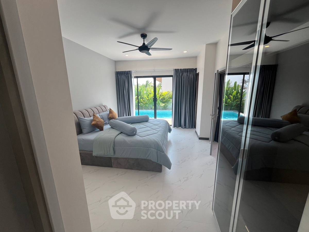 picture BRAND NEW 3-BR Pool Villa at Anchan Gardens (ID 1518673) - 4/18