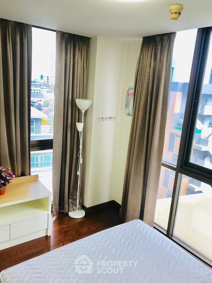 รูป คอนโด 1-ห้องนอน ที่ ไอดีโอ สาทร-ตากสิน ใกล้ BTS กรุงธนบุรี (ID 365956) - รูปที่ 8/18