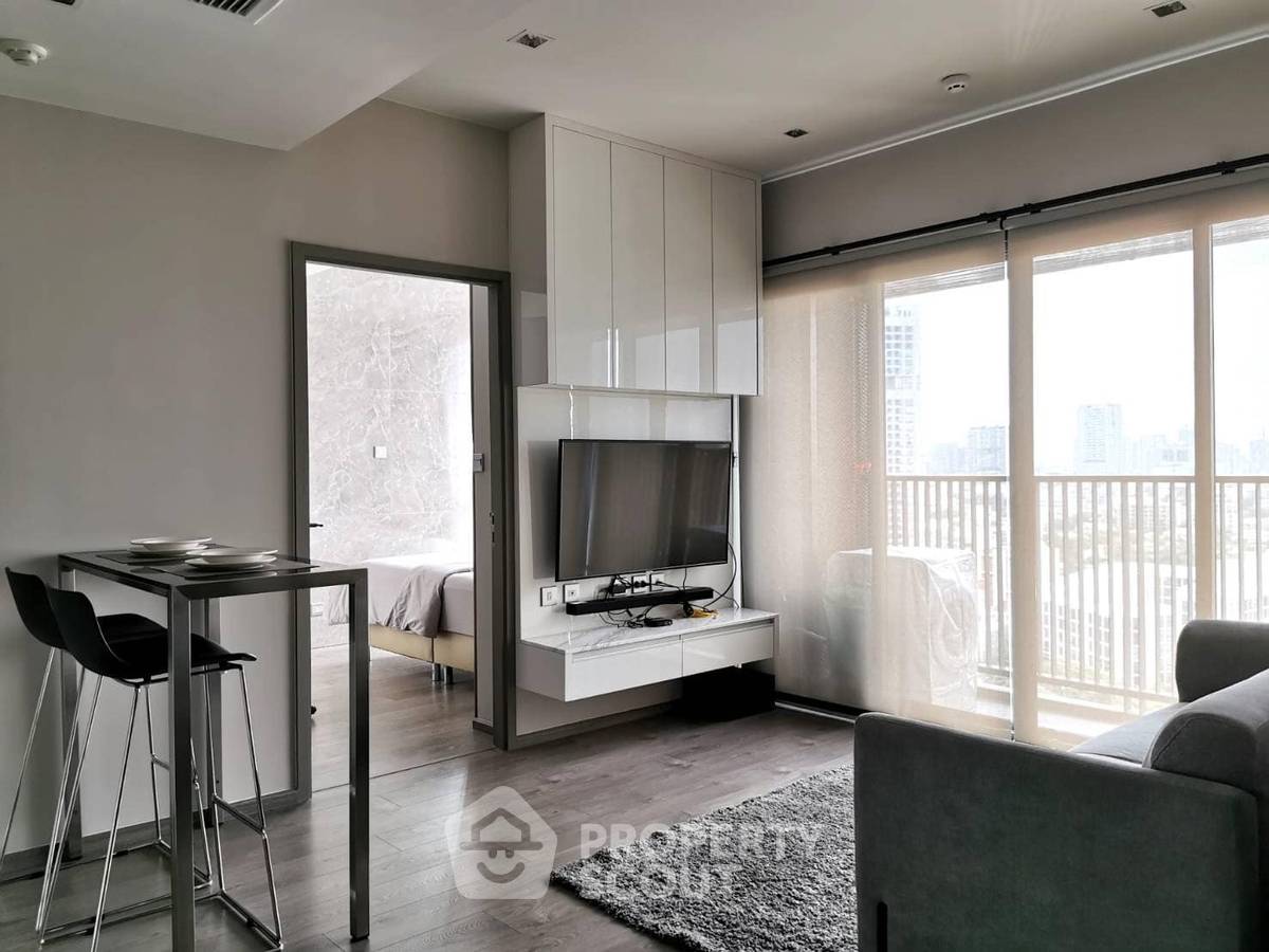picture 2-BR Condo at Whizdom Avenue Ratchada – Ladprao near MRT Ratchadaphisek (ID 2030848) - 1/16