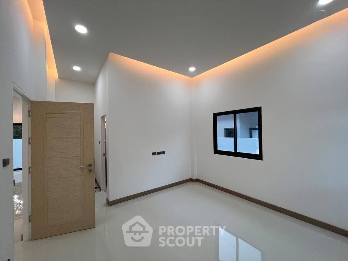 picture 3-BR House at Sanit Village in Pong (ID 1521838) - 5/8
