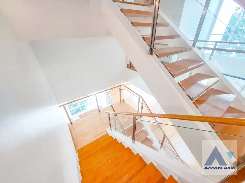 picture 🔼🔽 AccomA 📩 Airy modern house in Sathorn with poolside terrace and loft-style stairs (AA35940) - 9/20