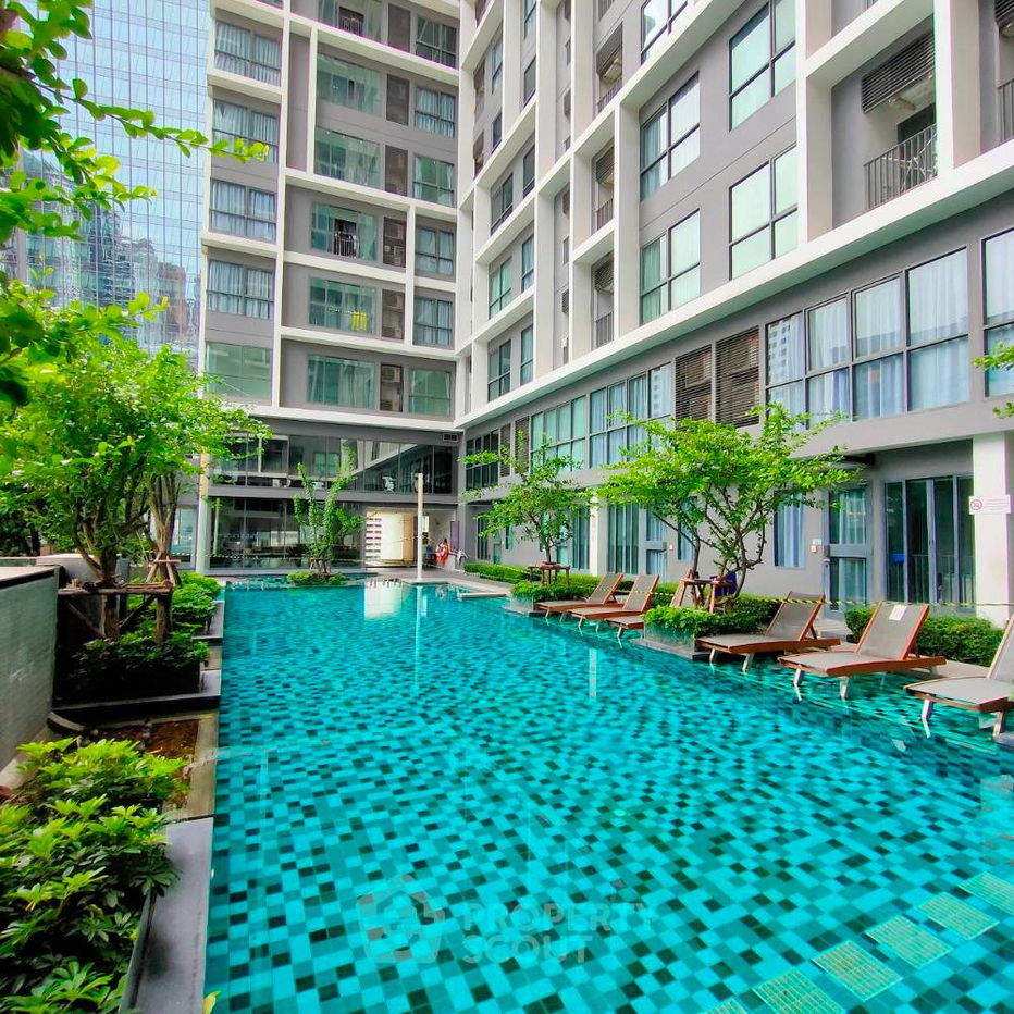 picture 2-BR Condo at Ideo Mobi Rama 9 near MRT Phra Ram 9 (ID 450393) - 3/15